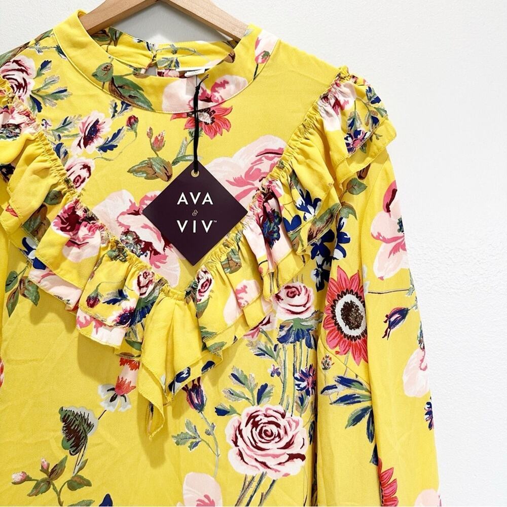 Ava & Viv x Target Floral Blouse - Picture 3 of 5